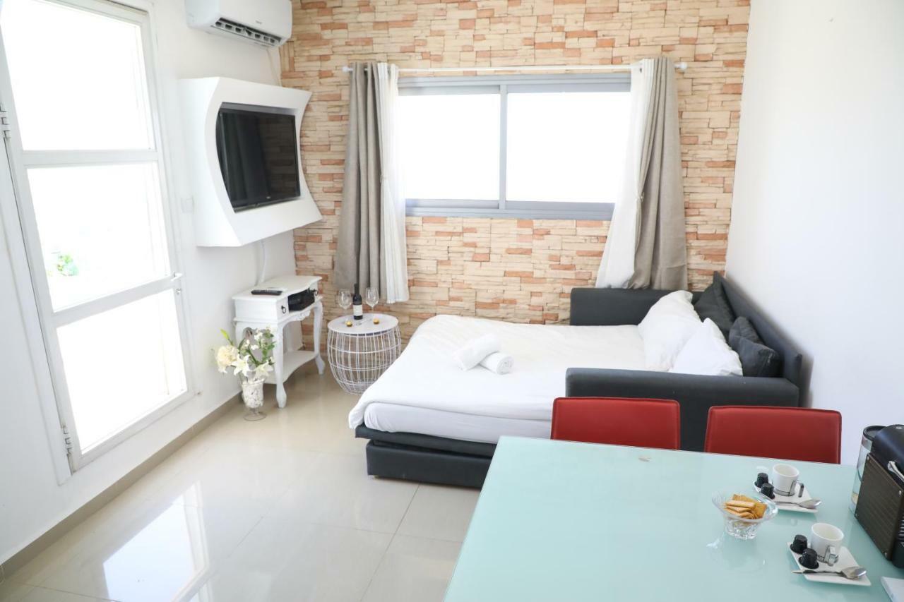 ★ Amazing View ★ Relaxing Balcony ★ Quiet ★ Eilat Exterior photo